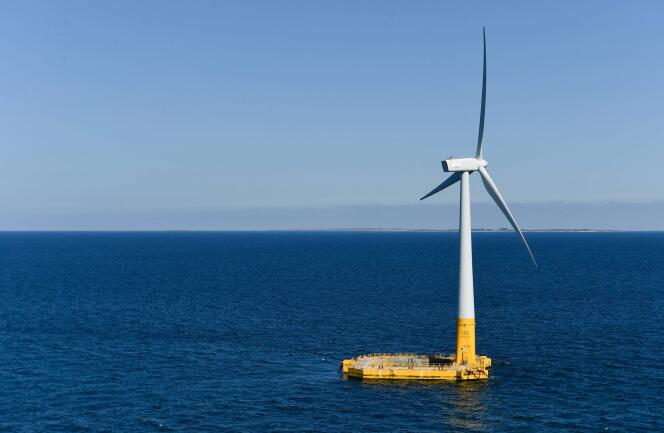 Floatgen est la première et seule éolienne en mer installée au large du Croisic (Loire-Atlantique) dans le futur parc éolien offshore qui verra le jour en 2022.