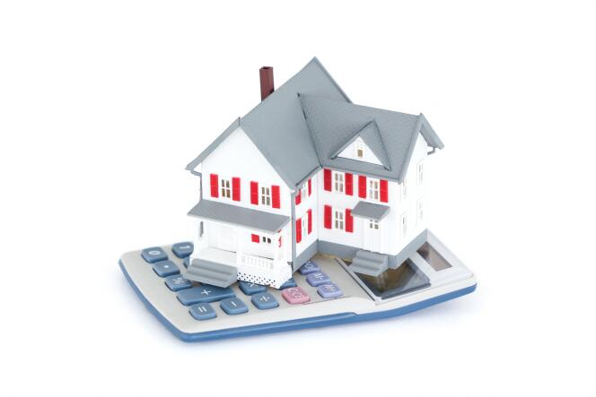 Comment éviter de payer le prix fort pour un logement alors que l’évolution du marché immobilier est incertaine.