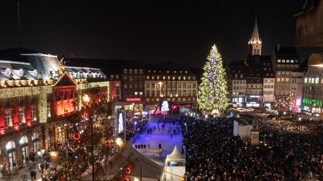 Le marché de Noël (ici en 2019) attire chaque année environ 2 millions de personnes.