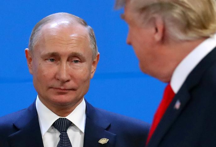 Vladimir Poutine et Donald Trump, au sommet du G20, à Buenos Aires, le 30 novembre 2018.