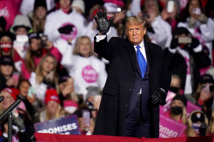 Le président américain Donald Trump lors d’un meeting de campagne à Omaha, Nebraska, le 27 octobre.