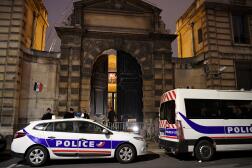 Des véhicules de police, à Paris, le 5 janvier 2019.
