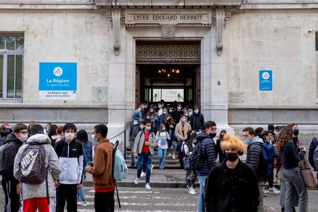 Hommage Samuel Paty une rentr e la tonalit particuli re