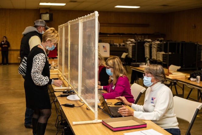 Dans un bureau de vote de Conicville (Virginie), le 3 novembre 2020.