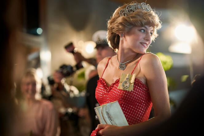 <p>Emma Corrin, très convaincante Lady Di dans la saison 4 de la série <i>The Crown.</i></p>