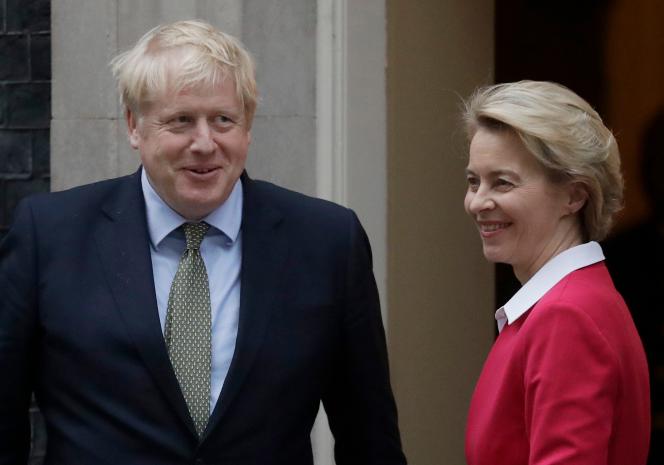 Le premier ministre britannique, Boris Johnson, et la présidente de la Commission européenne, Ursula von der Leyen, à Londres, le 8 janvier.