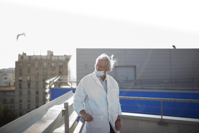 Le professeur Didier Raoult, à Institut hospitalo-universitaire (IHU) en maladies infectieuses de Marseille, le 17 septembre.