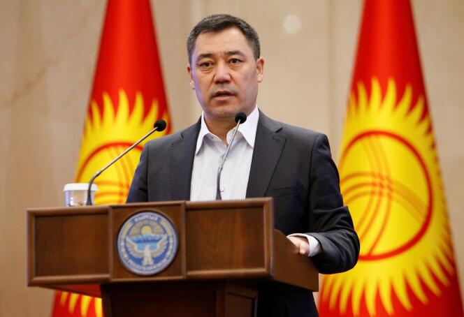 Sadyr Japarov, le premier ministre et président par intérim du Kirghizistan.