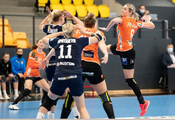 Match de Ligue des champions de handball féminin – Odense Handball contre CSKA Moscou, à Odense, au Danemark, le 15 novembre 2020.