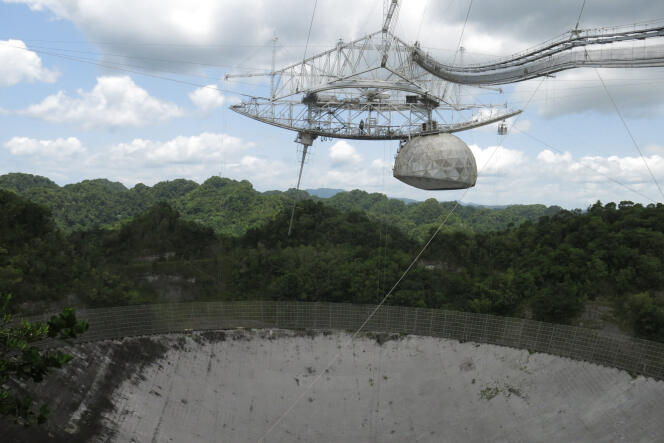 Le radiotélescope d’Arecibo, à Puerto Rico, en juillet 2016.