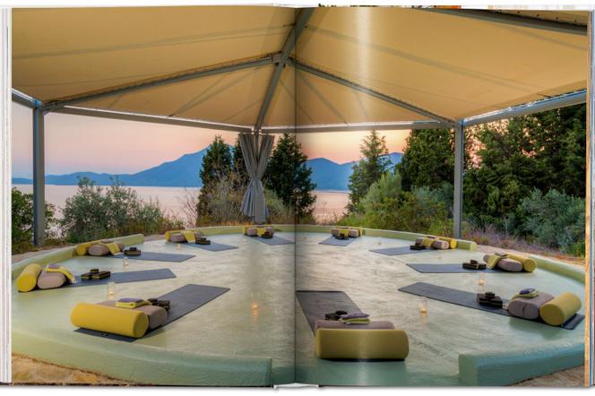 Pages intérieures du livre « Great Escapes Yoga », par Angelika Taschen (Taschen, 2020, 360 p., 40 €).