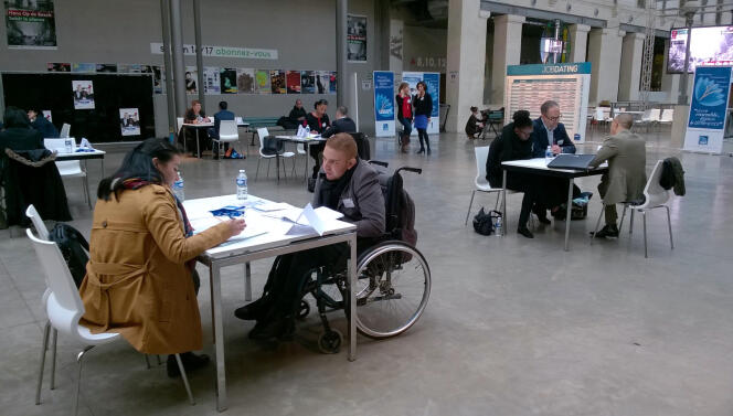 Lors de la Semaine européenne pour l’emploi des personnes handicapées, à Paris, le 14 novembre 2016.