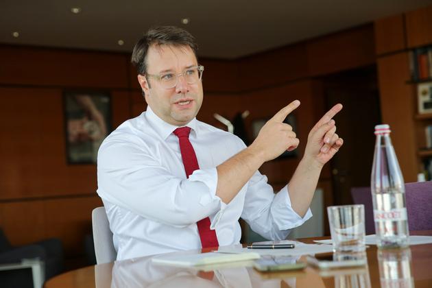 Loïg Chesnais-Girard, président du conseil régional de Bretagne, le 6 novembre, à Rennes.