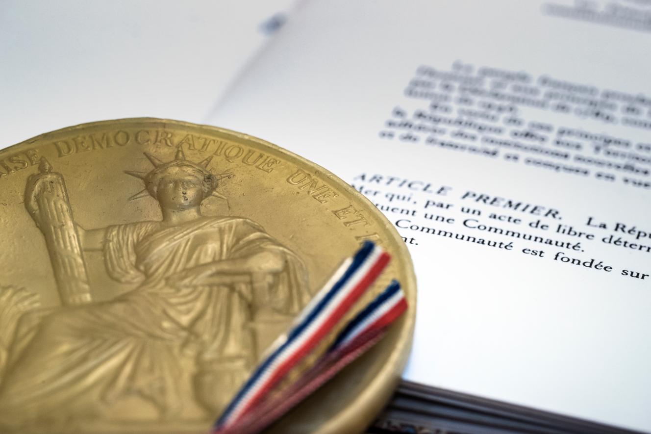 Le Conseil constitutionnel valide l'extension du passe ...
