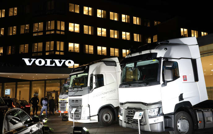 Site de Volvo, société mère de Renault Trucks, à Göteborg, en Suède, le 17 novembre 2017.