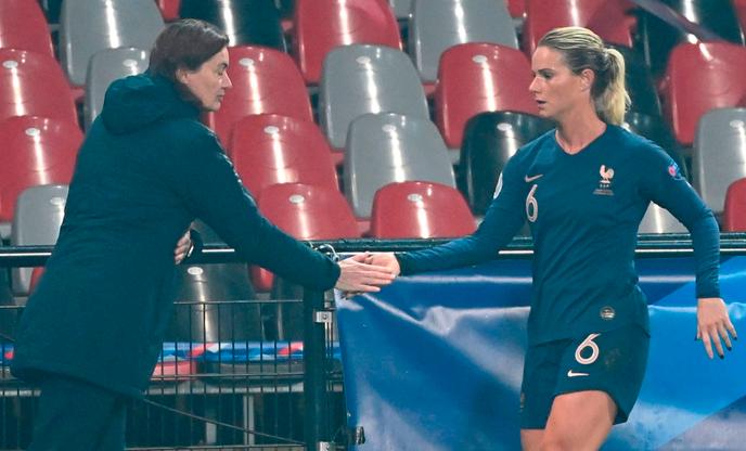 victorious over Austria (3-0), the Blue qualify for the Euro