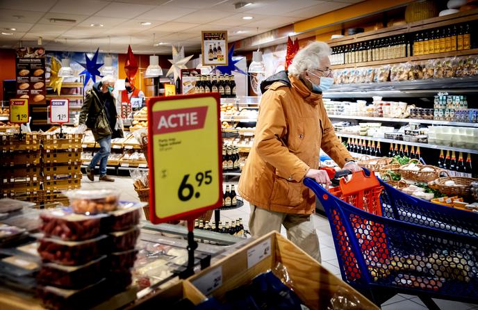 Le niveau de vie des personnes résidant en France métropolitaine, en effet, s’est élevé de 0,8 % en moyenne en 2019