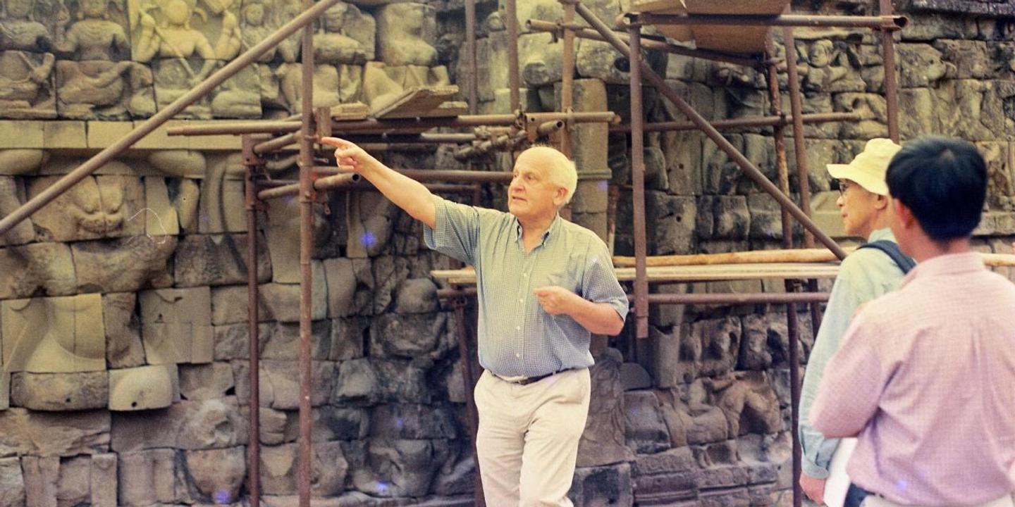 Jacques Dumarçay, le grand architecte au chevet d’Angkor, est mort