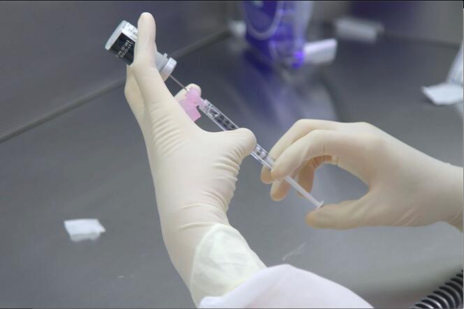 Depuis plusieurs jours, les laboratoires américains se préparent à la campagne de vaccination contre le Covid-19.