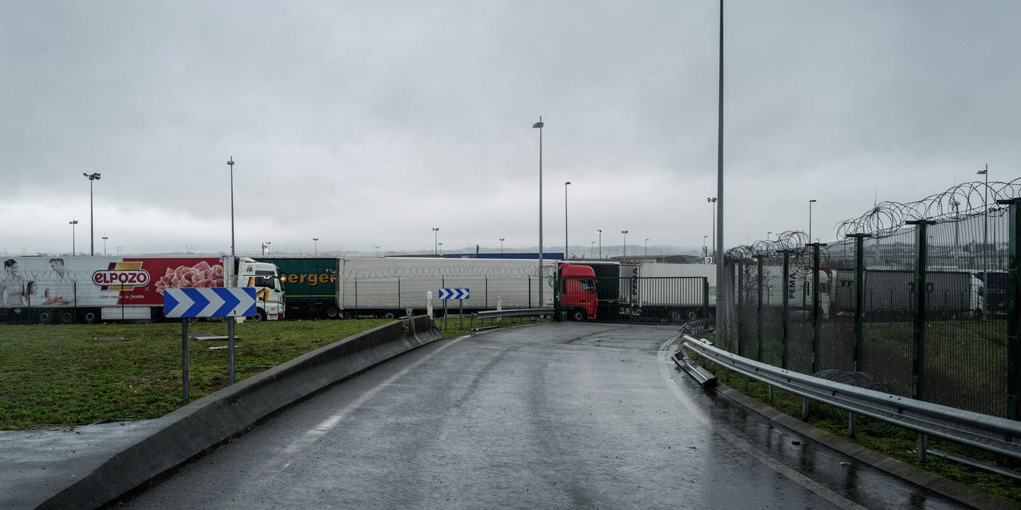 https://www.lemonde.fr/international/article/2020/12/12/bouchons-sur-le-littoral-a-l-approche-du-brexit_6063149_3210.html#xtor=AL-32280270 https://www.lemonde.fr/international/article/2020/12/12/bouchons-sur-le-littoral-a-l-approche-du-brexit_6063149_3210.html#xtor=AL-32280270