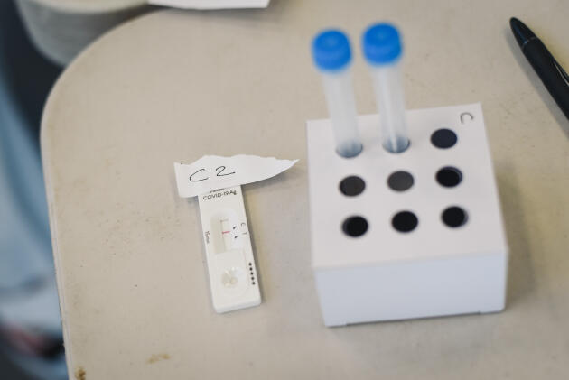 Des échantillons destinés à des tests TROD (test rapide d’orientation diagnostique).