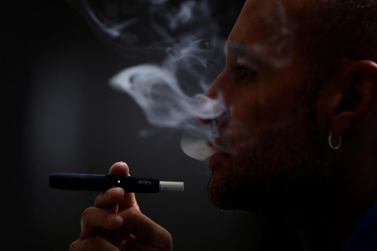 elfbar nachfüll pod läuft aus Petites ficelles et grandes manœuvres de l'industrie du tabac pour  réhabiliter la nicotine