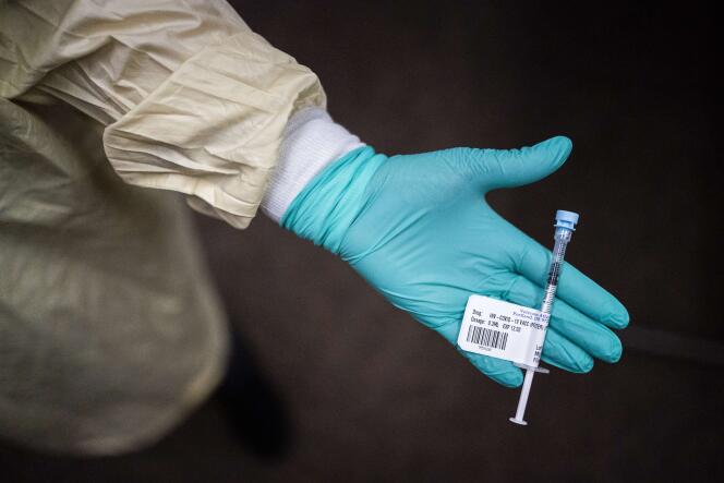Un vaccin contre le Covid-19, à Vancouver (Etat de Washington), aux Etats-Unis, le 17 décembre.