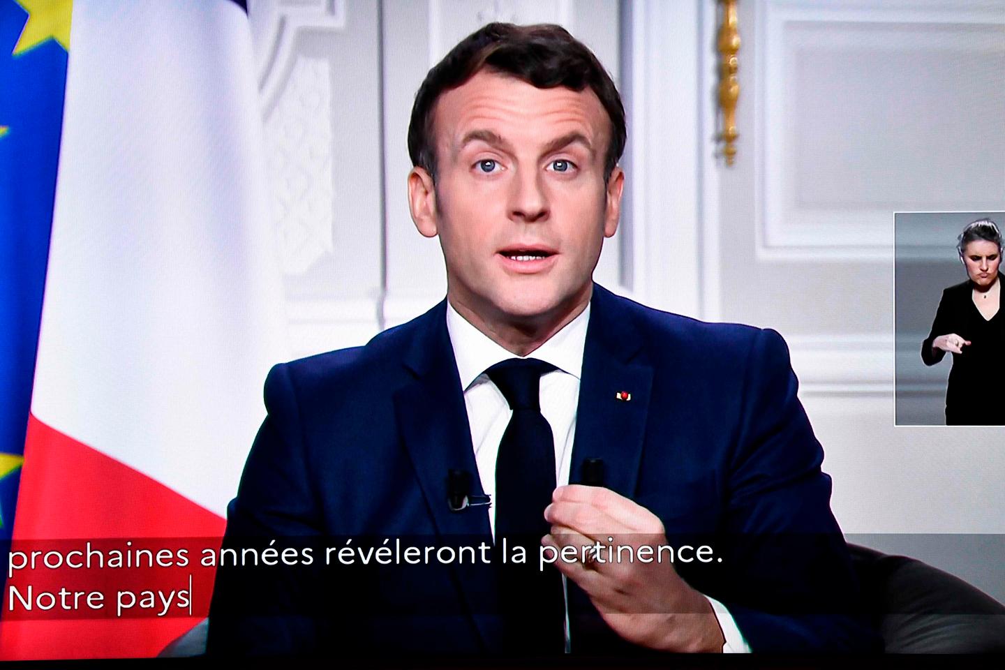 Emmanuel Macron Forme Des « Vœux D’espoir » Pour 2021