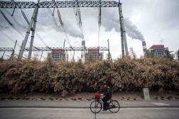 Une centrale à charbon, en 2016, à Shanghaï.