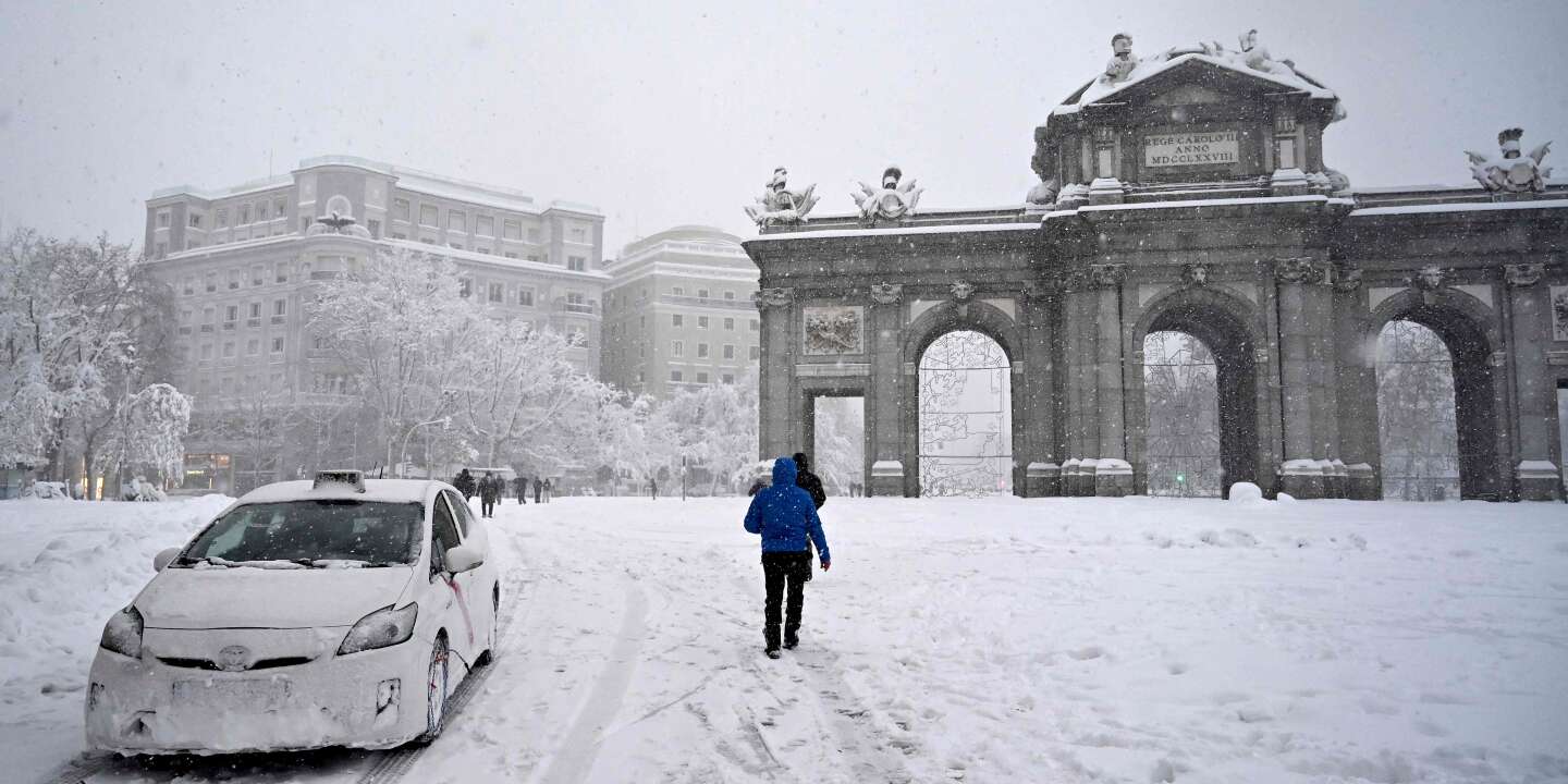 L’Espagne est paralysée par la neige la plus lourde depuis cinquante ans