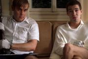 Dans « Funny games » de Michaël Haneke, deux adolescents en quête de divertissement trouvent leur distraction dans la torture.