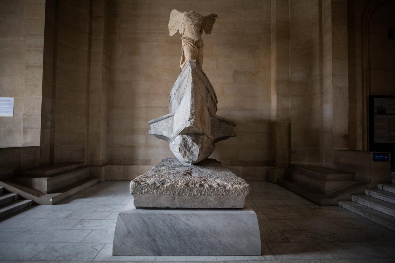 « La Victoire de Samothrace », la déesse qui veille sur ORLAN