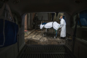 Une victime du Covid-19 dans une morgue de Baltimore.