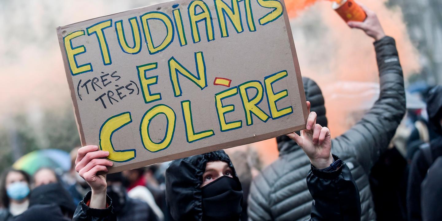 Universites Fermees Les Etudiants Vont Exprimer Leur Ras Le Bol Dans La Rue Mercredi
