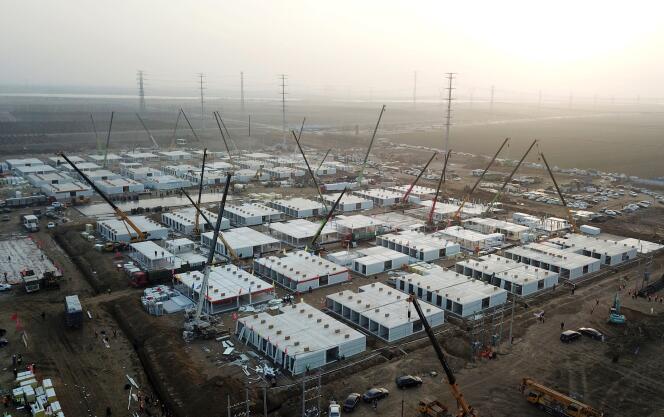 Vue aérienne des installations de quarantaine en cours de construction, à Shijiazhuang, le 16 janvier 2021.