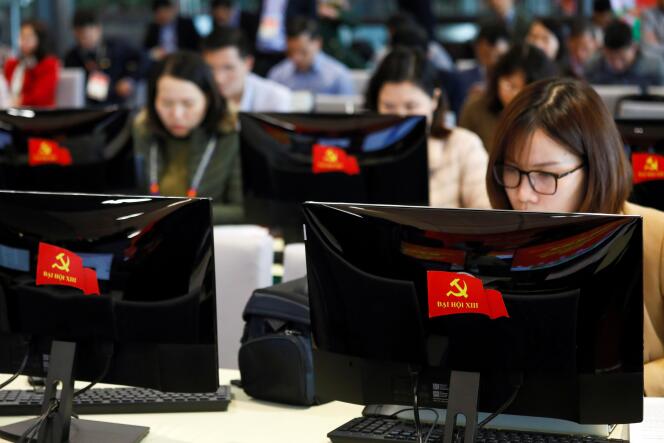 La salle de presse du treizième congrès du Parti communiste vietnamien, où personne ne porte le masque, à Hanoï, le 22 janvier.