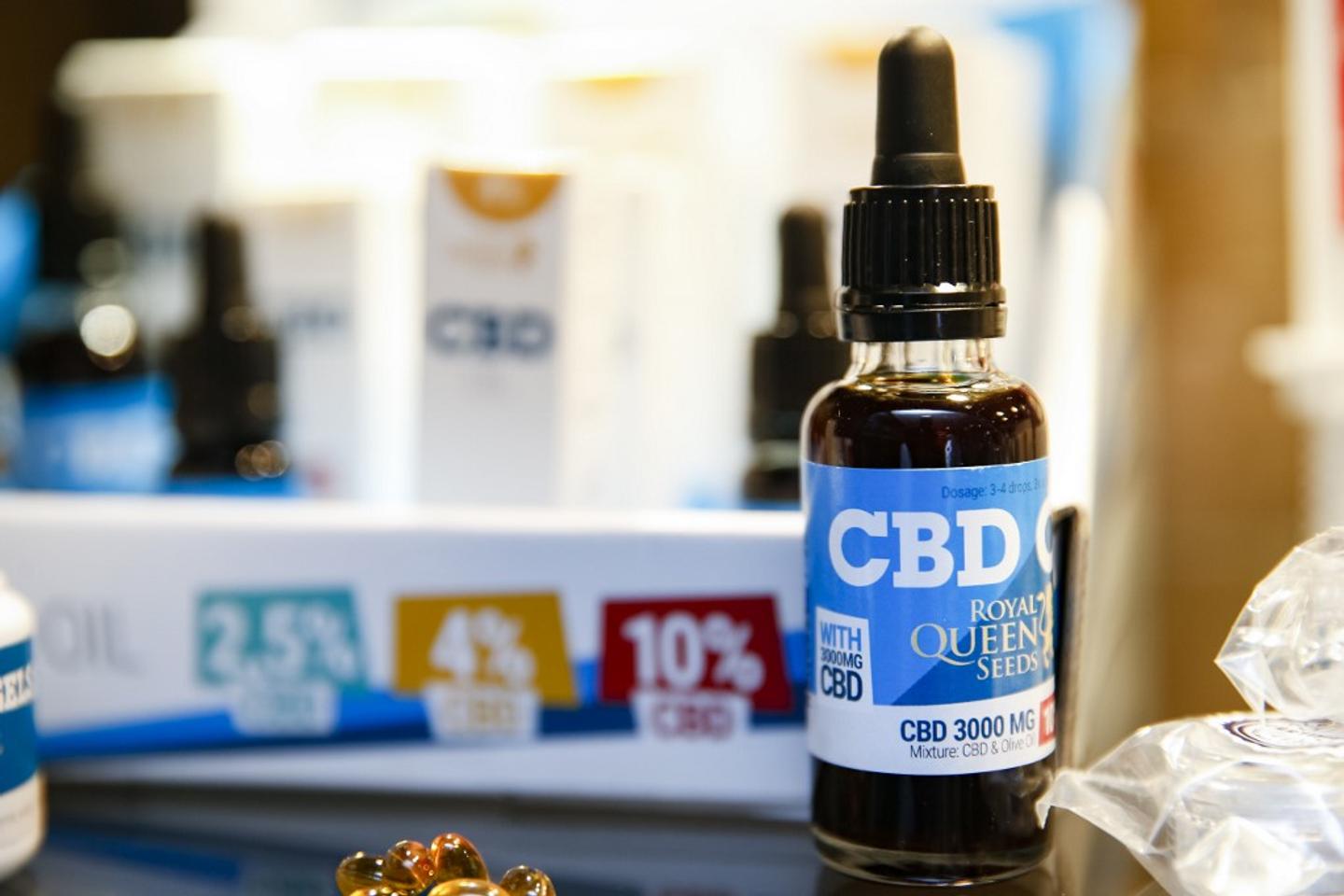 elfbar nachfüll pod läuft aus E-Liquides et boosters au CBD main image 1