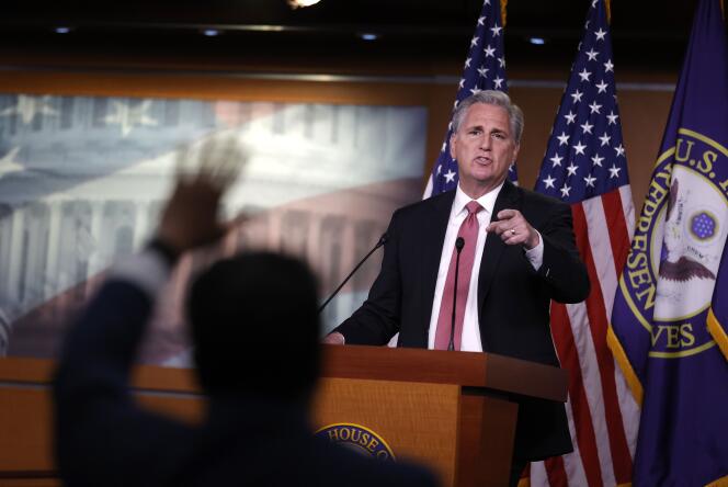 Le chef de la minorité républicaine à la Chambre des représentants, Kevin McCarthy, lors de sa conférence de presse hebdomadaire le 21 janvier 2021 à Washington.