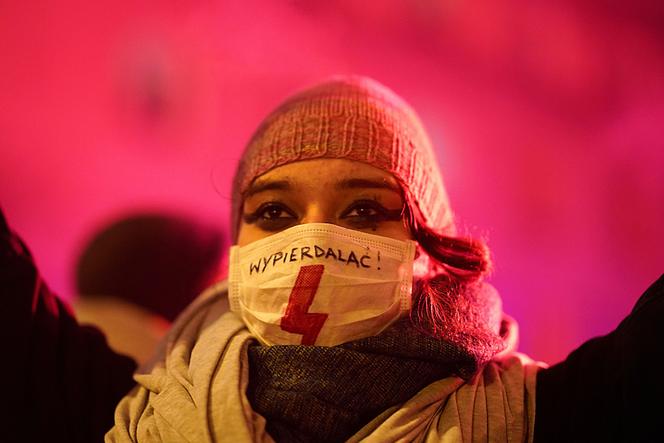Manifestation contre le verdict limitant le droit à l’avortement à Varsovie, le 29 janvier.