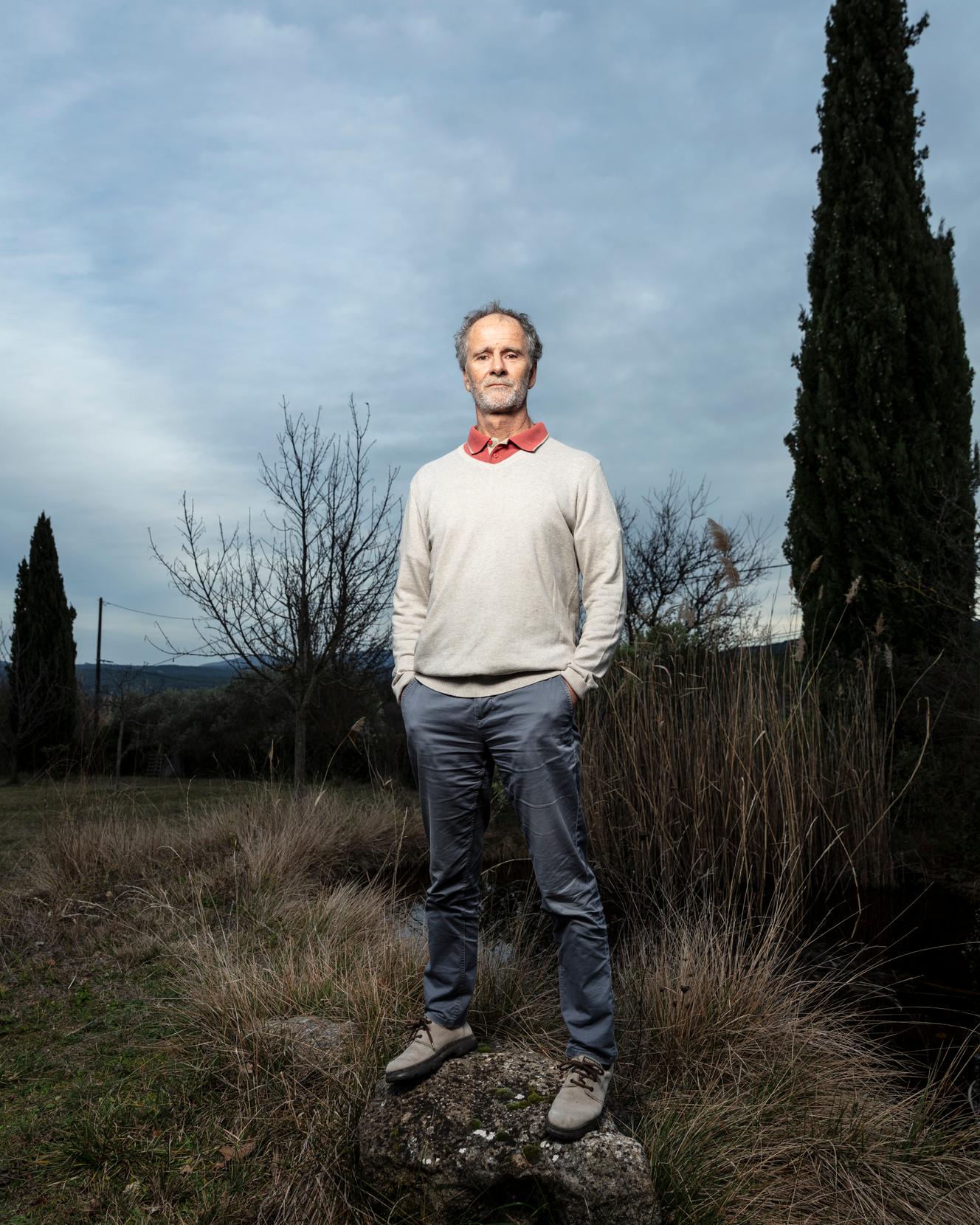 Thierry Ripoll, professeur de psychologie cognitive à l’université d’Aix-Marseille et directeur du Centre de formation des psychologues de l’éducation nationale, chez lui au Puy-Sainte-Réparade (Bouches-du-Rhône), le 29 janvier.
