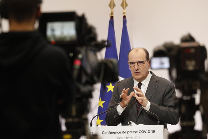 Lors de la conférence de presse sur les mesures de lutte contre le Covid-19, le 4 février à Paris.