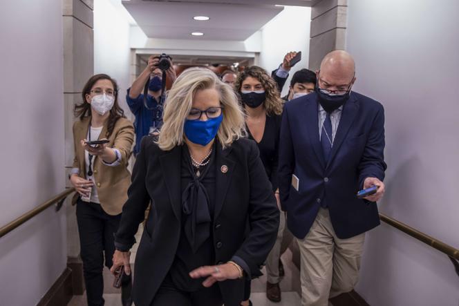 L’élue républicaine Liz Cheney se rendant au Congrès, au Capitole à Washington, DC, le 3 février.
