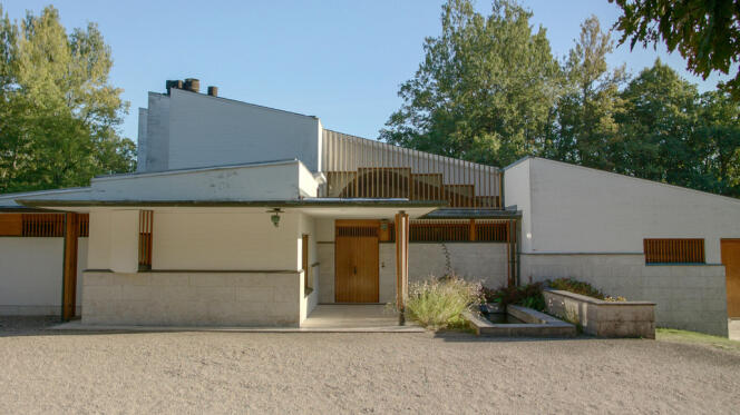 La maison Louis Carré, construite entre 1957 et 1960 à Bazoches-sur-Guyonne (Yvelines) par Alvar Aalto.