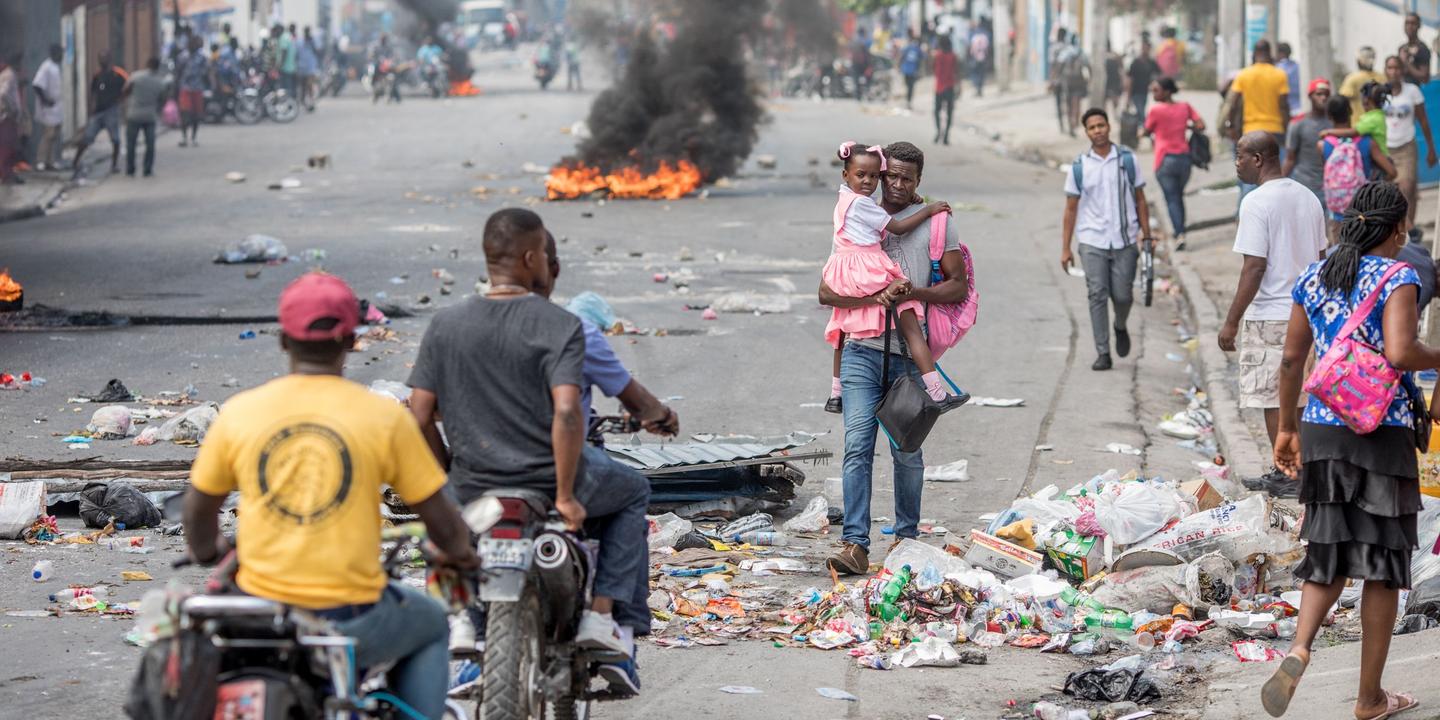 Violences Et Crise Constitutionnelle Ha Ti Au Bord De L Explosion   23b6081 736913091 354770 