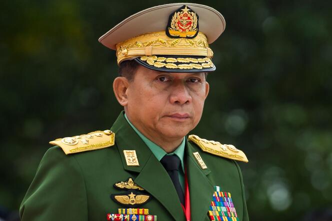 Le général Min Aung Hlaing, lors de la Journée des martyrs, à Rangoun, en Birmanie, le 19 juillet 2018.