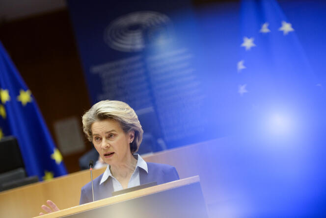 La présidente de la Commission européenne, Ursula von Der Leyen, à Bruxelles, le 10 février 2021.