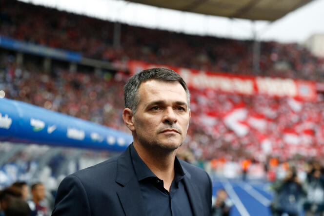 Willy Sagnol, alors entraîneur du Bayern Munich, dans un match opposant cette équipe au Hertha Berlin, le 1er octobre 2017, à Berlin.