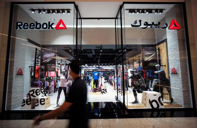 Un magasin de la marque Reebok dans la ville de Manama, à Bahreïn, en 2017.