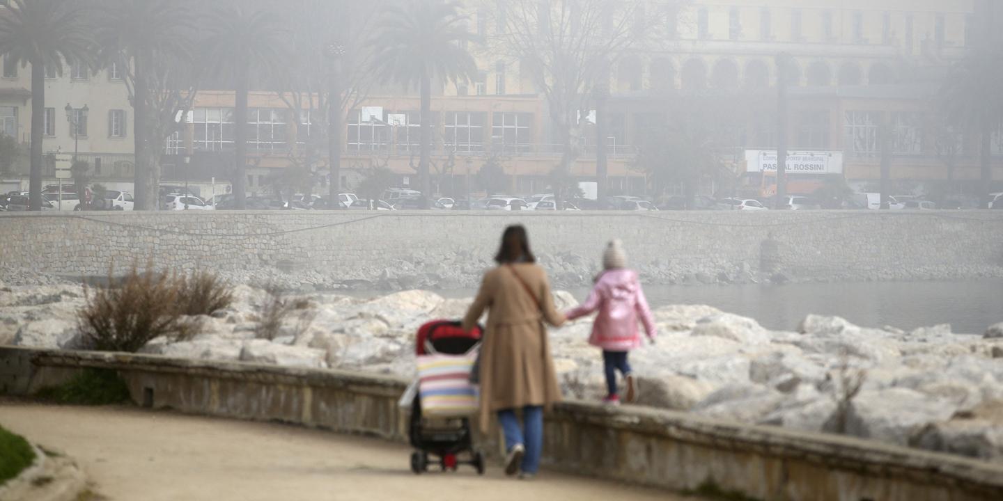 Quand Les Poussieres De Sable Du Sahara Arrivent En France Ce N Est Pas Sans Consequences Sur La Sante