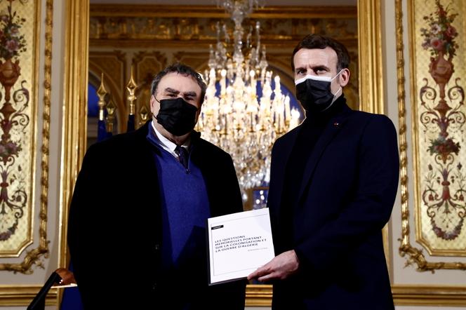 L’historien Benjamin Stora et le président de la République, Emmanuel Macron, à l’Elysée, le 20 janvier 2021.
